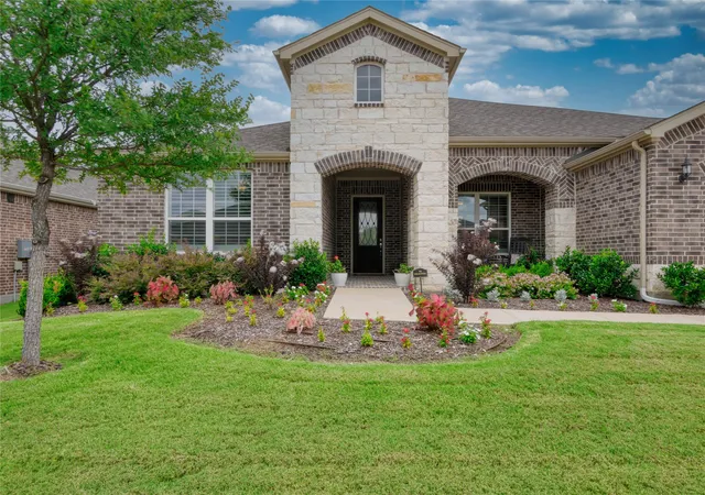 Photo 1 of Single family home for sale at 1125 Cornerstone Dr, Little Elm, TX 76227 | MLS# 21310018 | Listing updated on 2026-08-28