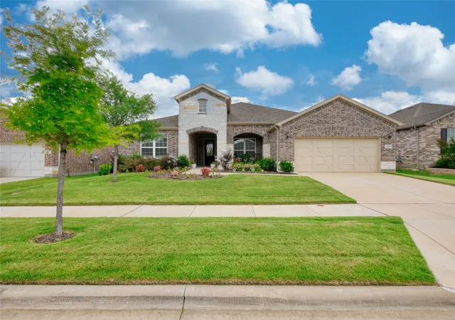 Photo 3 of Single family home for sale at 1125 Cornerstone Dr, Little Elm, TX 76227 | MLS# 21310018 | Listing updated on 2026-08-28