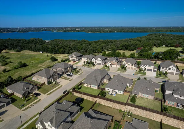 Photo 3 of Single family home for sale at 4145 Kyles Landing Dr, Lake Dallas, TX 75065 | MLS# 21308794 | Listing updated on 2026-07-14