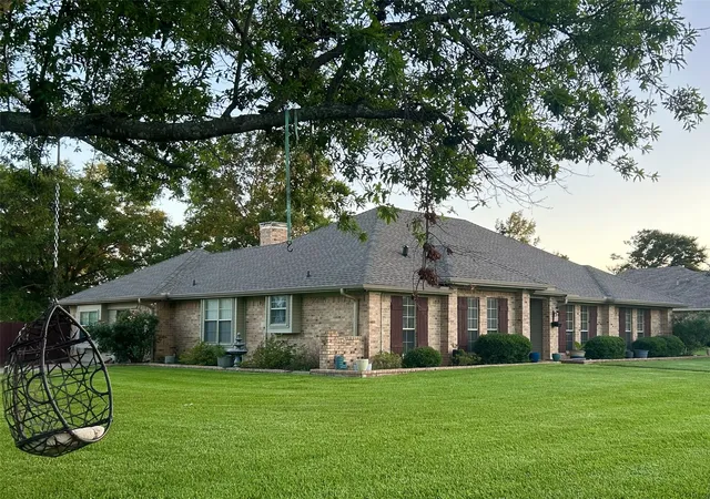 Homes for sale in Mount Vernon, TX | 601 Highland Oaks St, Mount Vernon, TX 75457 | MLS# 21286477