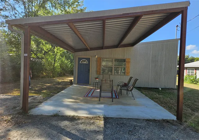Photo 4 of Single family home for sale at 104 Truitt, Naples, TX 75568 | MLS# 21300314 | Listing updated on 2026-09-04