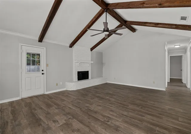 Photo 4 of Single family home for sale at 805 Dalisa Cir, Shreveport, LA 71118 | MLS# 21245251 | Listing updated on 2026-09-21