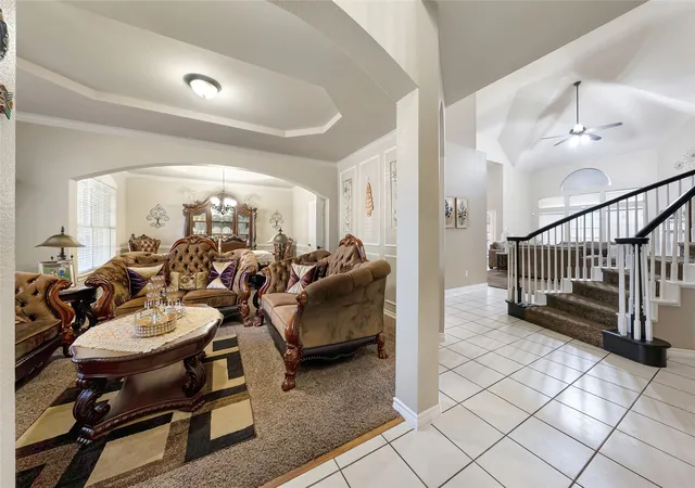 Photo 3 of Single family home for sale at 4703 Enchanted Bay Blvd, Arlington, TX 76016 | MLS# 21304700 | Listing updated on 2026-08-22
