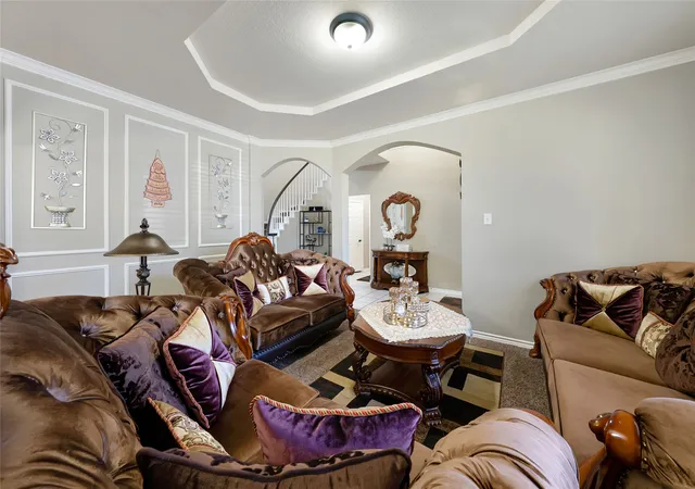 Photo 4 of Single family home for sale at 4703 Enchanted Bay Blvd, Arlington, TX 76016 | MLS# 21304700 | Listing updated on 2026-08-22