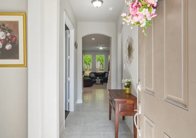 Photo 3 of Single family home for sale at 2111 Laurel St, Melissa, TX 75454 | MLS# 21309711 | Listing updated on 2026-08-22