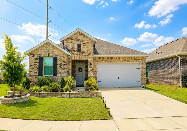 Single family home for sale at 2528 Tahoe Dr, Seagoville, TX 75159 | MLS# 21312570