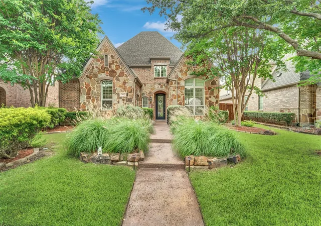 Homes for sale in Allen, TX | 902 Greystone Dr, Allen, TX 75013 | MLS# 21312506