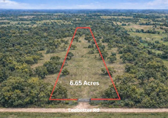 Photo 1 of Land for sale at Tbd Ledbetter Ln, Denison, TX 75021 | MLS# 21312593 | Listing updated on 2026-08-17