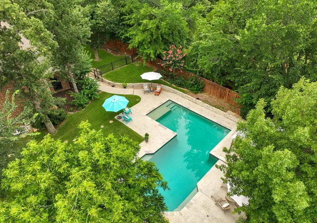 Homes for sale in Grapevine, TX | 704 Windswept Ct, Grapevine, TX 76051 | MLS# 21275003