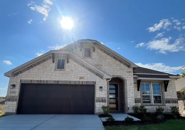 Photo 1 of Sale Pending at 1008 Elmstead Dr, Fort Worth, TX 76108 | MLS# 21307339 | Listing updated on 2026-08-31