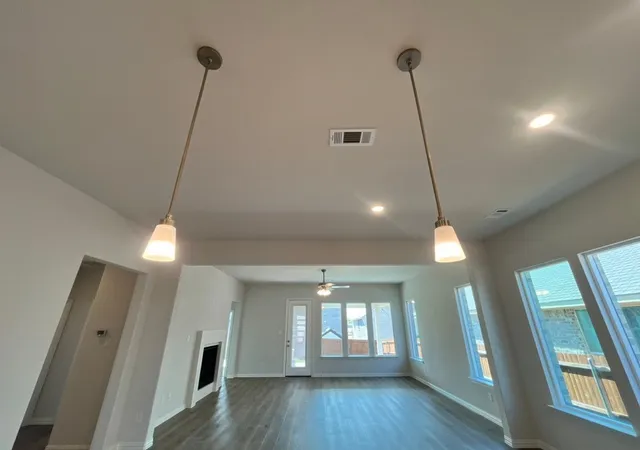 Photo 4 of Sale Pending at 1008 Elmstead Dr, Fort Worth, TX 76108 | MLS# 21307339 | Listing updated on 2026-08-31