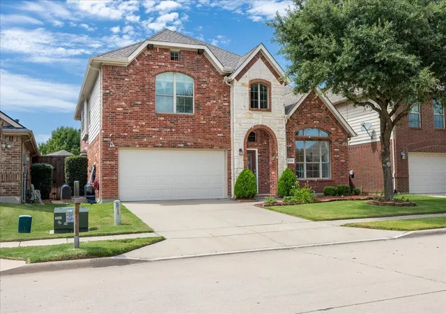 Homes for sale in Little Elm, TX | 1728 Lake Way Dr, Little Elm, TX 75068 | MLS# 21312657
