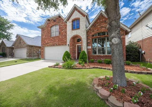 Homes for sale in Little Elm, TX | 1728 Lake Way Dr, Little Elm, TX 75068 | MLS# 21312657