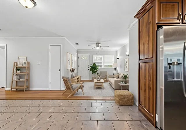 Photo 2 of Single family home for sale at 760 Oakwood Ave, Hurst, TX 76053 | MLS# 21310571 | Listing updated on 2026-10-07