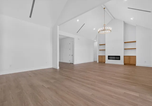 Photo 3 of Single family home for sale at 1008 Devonshire Dr N, Forney, TX 75126 | MLS# 21309607 | Listing updated on 2026-09-21