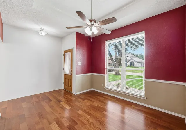 Homes for sale in Carrollton, TX | 4203 Meadow Ridge Dr, Carrollton, TX 75010 | MLS# 21310174