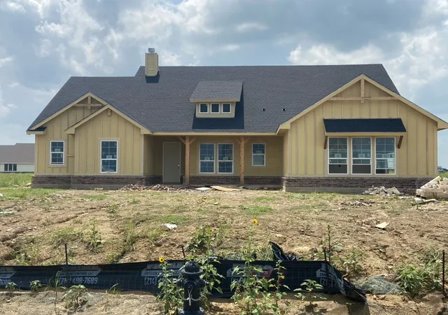 Homes for sale in Valley View, TX | 147 Sunny Side Rd, Valley View, TX 76272 | MLS# 21311071