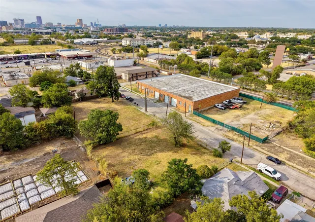 Photo 3 of Land for sale at 2801 Medill St, Dallas, TX 75215 | MLS# 21312065 | Listing updated on 2026-08-26