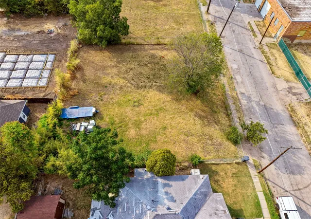 Photo 4 of Land for sale at 2801 Medill St, Dallas, TX 75215 | MLS# 21312065 | Listing updated on 2026-08-26