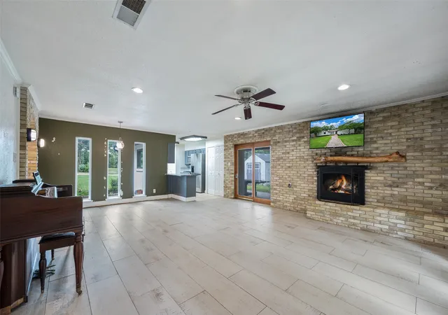 Photo 3 of Sale Pending at 2171 Breezywood Dr, Flower Mound, TX 75022 | MLS# 21307388 | Listing updated on 2026-07-24
