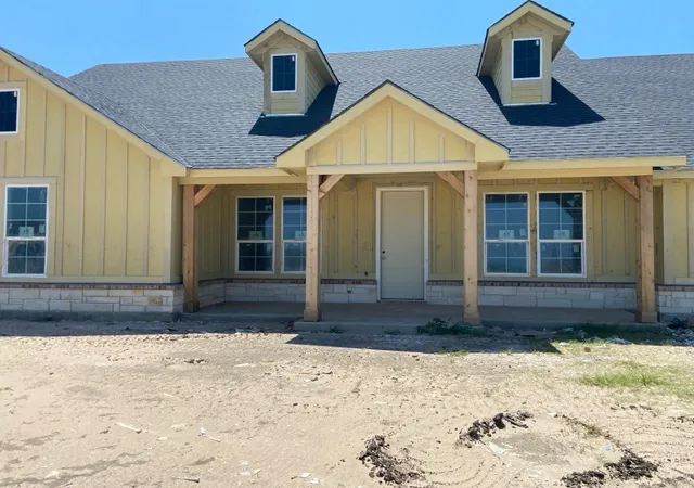 Homes for sale in Valley View, TX | 181 Sunny Side Rd, Valley View, TX 76272 | MLS# 21312839