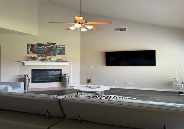 Photo 3 of Sale Pending at 1005 Trailwood Dr, De Soto, TX 75115 | MLS# 21308276 | Listing updated on 2026-08-22