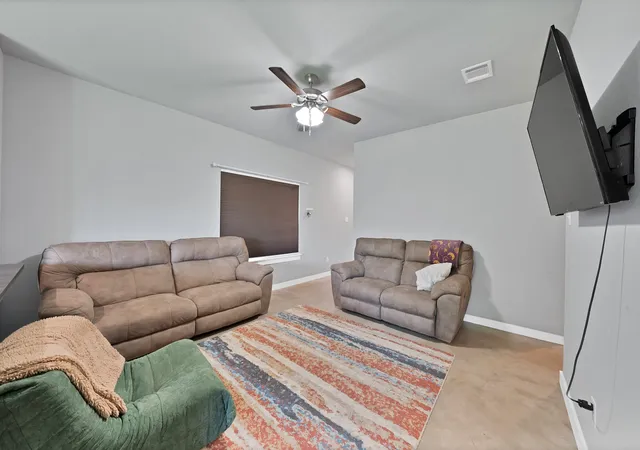 Homes for sale in Hillsboro, TX | 104 Sweeney St, Hillsboro, TX 76645 | MLS# 21312789