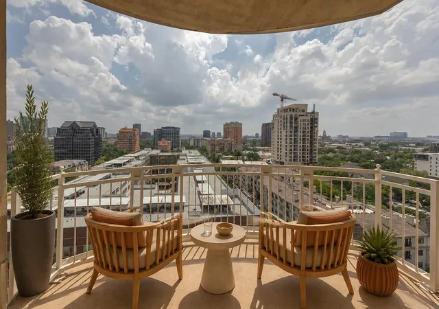 Photo 4 of Condo for sale at 3225 Turtle Creek Blvd #1422, Dallas, TX 75219 | MLS# 21312964 | Listing updated on 2026-08-18