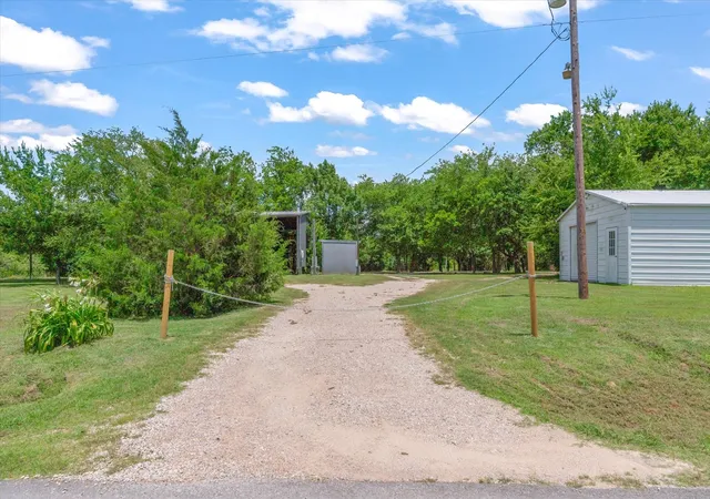 Photo 4 of Land for sale at 14076 County Road 318, Terrell, TX 75160 | MLS# 21311840 | Listing updated on 2026-09-21