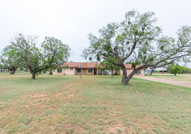 Photo 3 of Single family home for sale at 300 Fm 126, Merkel, TX 79536 | MLS# 21309189 | Listing updated on 2026-08-22