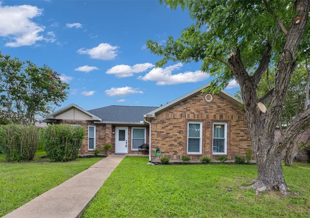 Photo 1 of Sale Pending at 6510 Gardenia Dr, Rowlett, TX 75089 | MLS# 21311887 | Listing updated on 2026-07-16