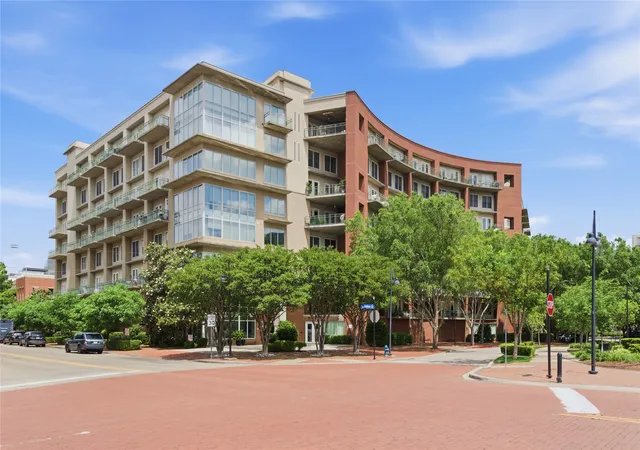 Homes for sale in Addison, TX | 5055 Addison Cir #713, Addison, TX 75001 | MLS# 21311531