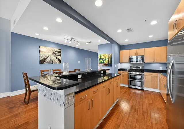 Homes for sale in Addison, TX | 5055 Addison Cir #713, Addison, TX 75001 | MLS# 21311531