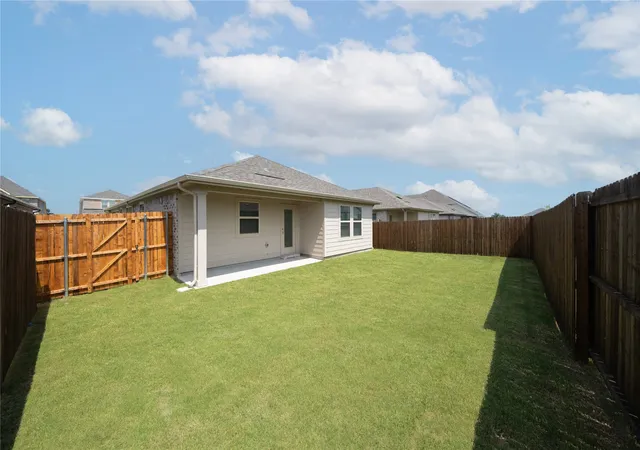 Photo 2 of Single family home for sale at 2604 Spade St, Anna, TX 75409 | MLS# 21313163 | Listing updated on 2026-10-08
