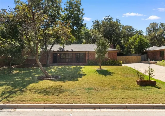 Photo 1 of Single family home for sale at 6000 Monterrey Dr, Fort Worth, TX 76112 | MLS# 21313195 | Listing updated on 2026-08-22