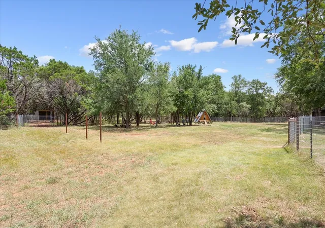 Homes for sale in China Spring, TX | 15988 Wortham Bend Rd, China Spring, TX 76633 | MLS# 21313199