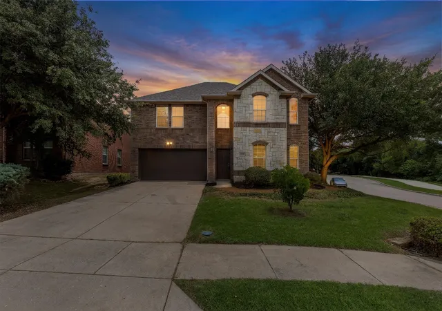 Homes for sale in Frisco, TX | 12906 Michelle Dr, Frisco, TX 75035 | MLS# 21264240