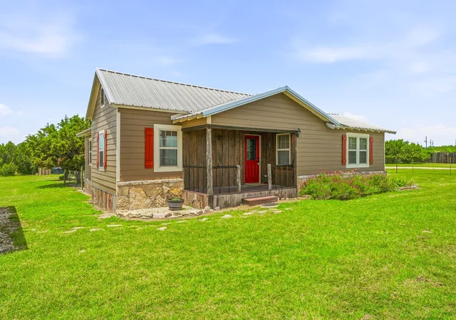 1st image of 1470 Private Road 701, Stephenville, TX 76401 | MLS# 21311618