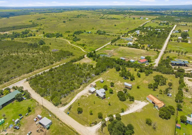 32nd image of 1470 Private Road 701, Stephenville, TX 76401 | MLS# 21311618