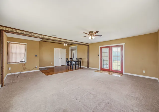 Photo 3 of Single family home for sale at 1470 Private Road 701, Stephenville, TX 76401 | MLS# 21311618 | Listing updated on 2026-10-03