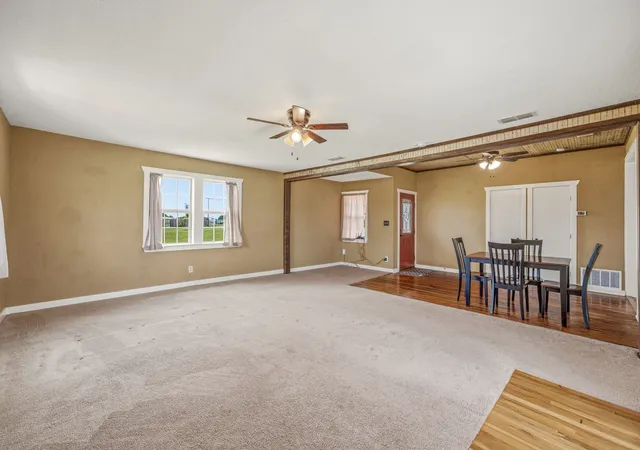 Photo 4 of Single family home for sale at 1470 Private Road 701, Stephenville, TX 76401 | MLS# 21311618 | Listing updated on 2026-10-03