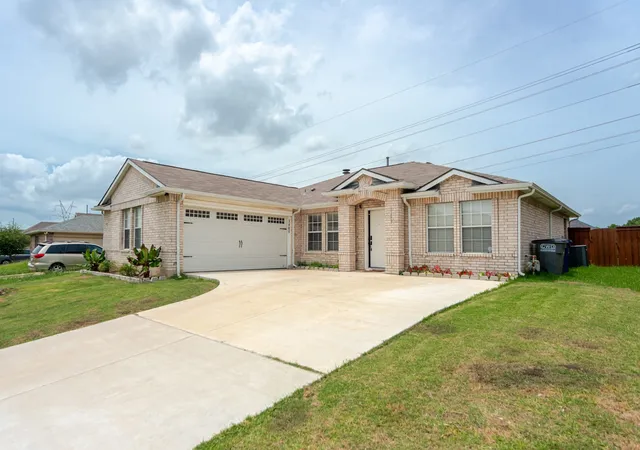 1st image of 3405 Ashwood Ln, Sachse, TX 75048 | MLS# 21313240