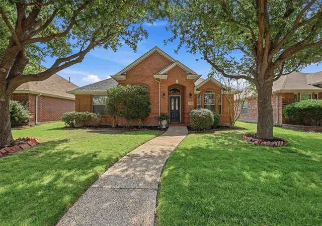 Photo 1 of Single family home for sale at 12218 Red Hawk Dr, Frisco, TX 75033 | MLS# 21313104 | Listing updated on 2026-09-05