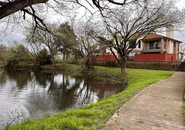 27th image of 927 Turtle Cvs #134, Irving, TX 75060 | MLS# 21313259