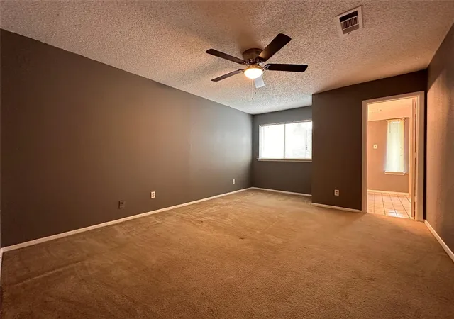 5th image of 927 Turtle Cvs, Irving, TX 75060