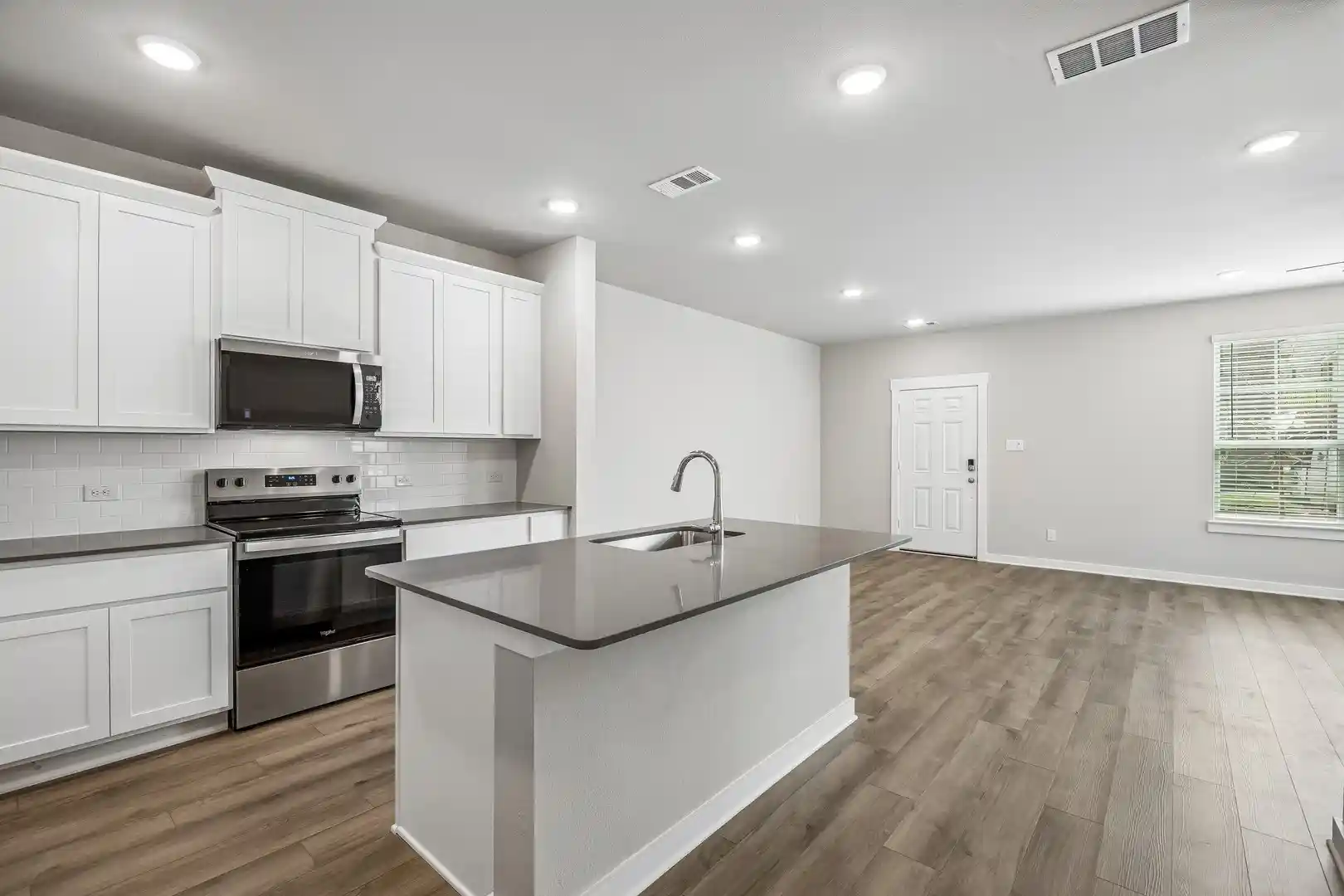 Photo 1 of Townhouse for sale at 258 Territory Trl #19, Fort Worth, TX 76120 | MLS# 21313284 | Listing updated on 2026-10-31