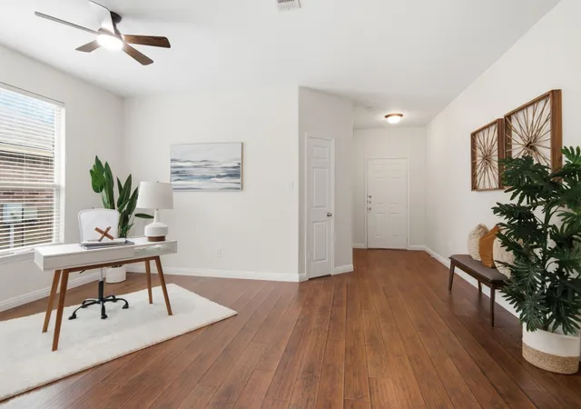 Photo 3 of Single family home for sale at 12409 Lonesome Pine Pl, Fort Worth, TX 76244 | MLS# 21313338 | Listing updated on 2026-07-19