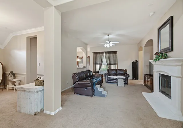 Photo 4 of Single family home for sale at 8100 Yucatan Ct, Arlington, TX 76002 | MLS# 21304164 | Listing updated on 2026-08-23