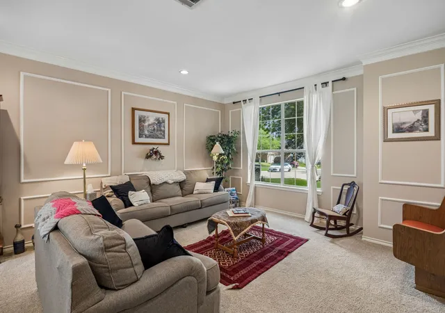 4th image of 800 Fernwood Ct, Lewisville, TX 75077 | MLS# 21313228
