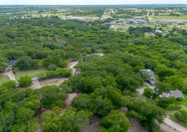Homes for sale in Cresson, TX | 113 Overlook Ct, Cresson, TX 76035 | MLS# 21313339